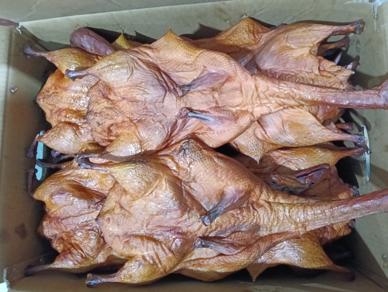 【烟熏板鸭】烟熏板鸭味道好每天新鲜出炉下单秒发