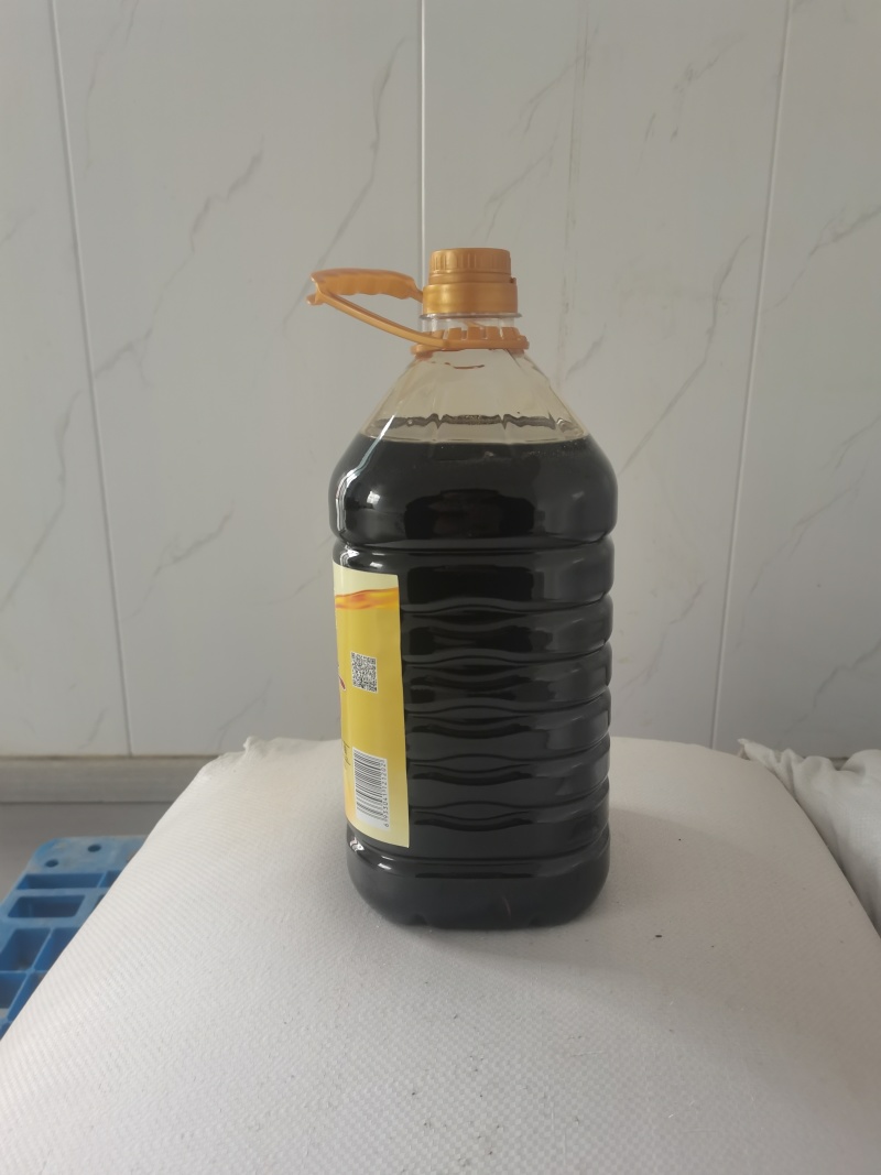 【小磨香油】纯正芝麻油小磨香油厂家直发保质保量可视频看货