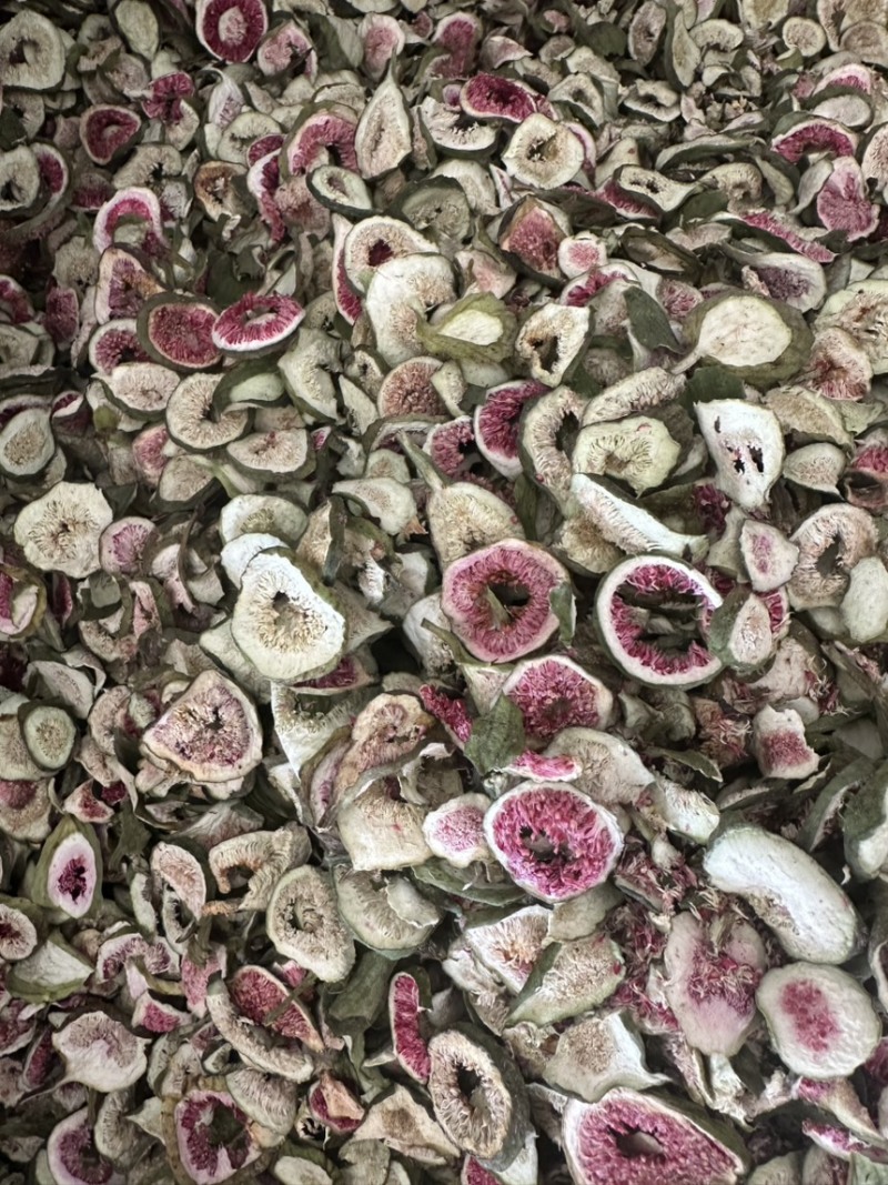 无花果干实物拍摄无糖无硫黄放心食用冻干无花果