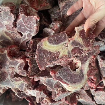 多肉牛脖骨