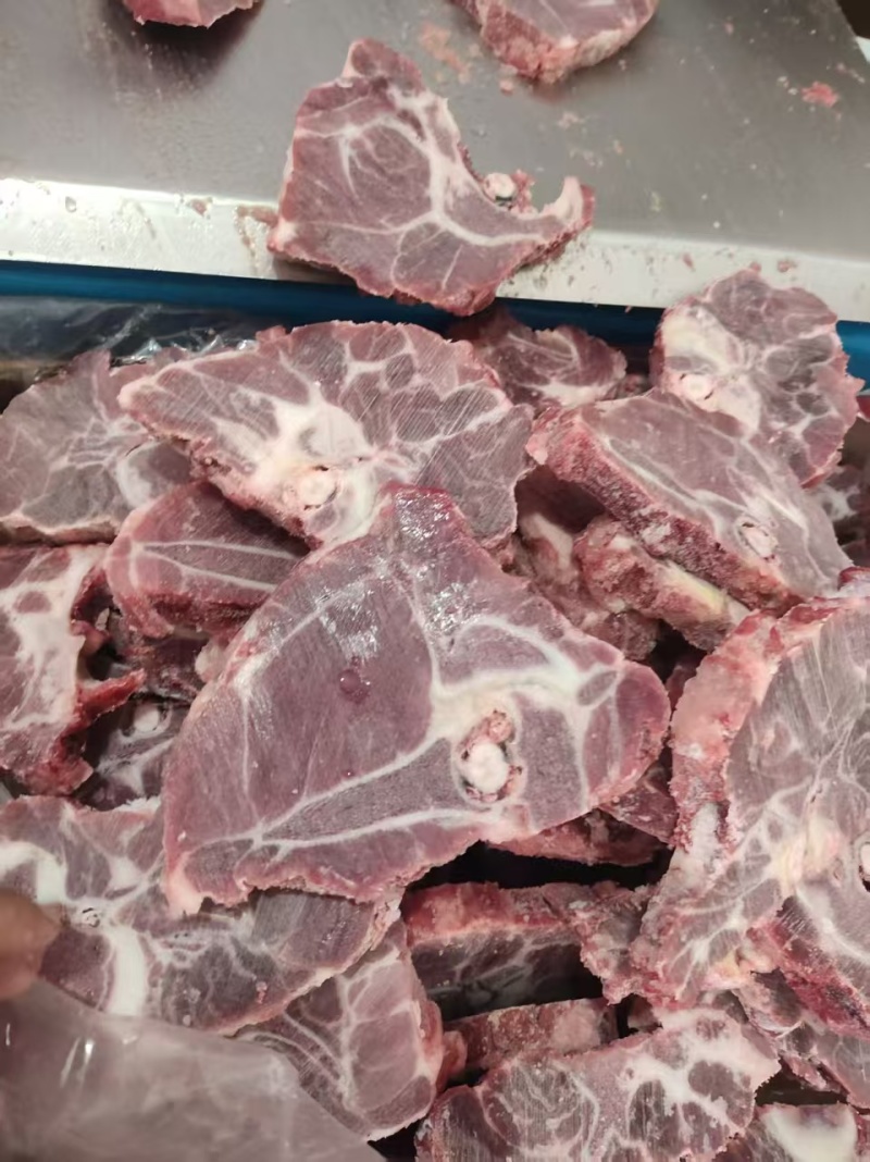 国产满肉猪颈骨