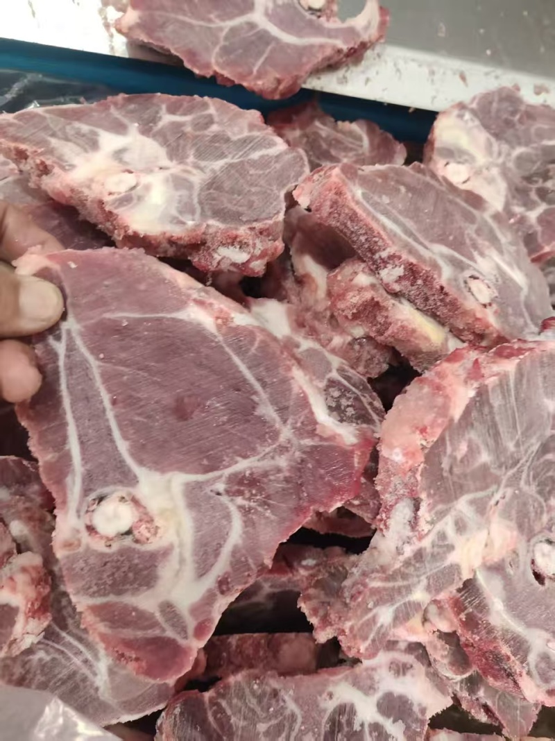 国产满肉猪颈骨