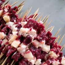优质牛肉串草原牛肉肉质鲜美鲜串现发全国冷链发货