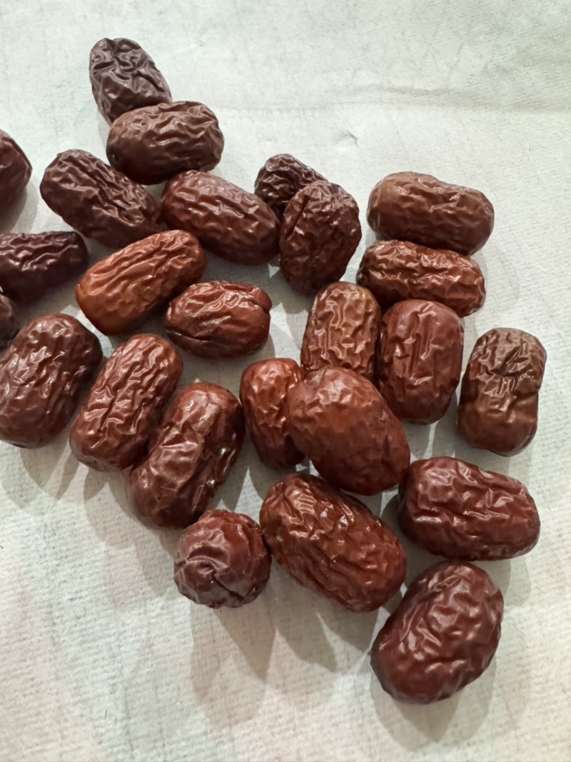 食用枣新疆大枣红枣灰枣各种规格批发零售保质保量中药材