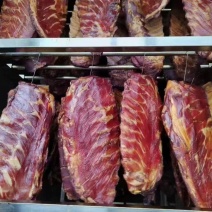 腊肉腊排骨烟熏排骨精排干度好味道香一手货源现货供应
