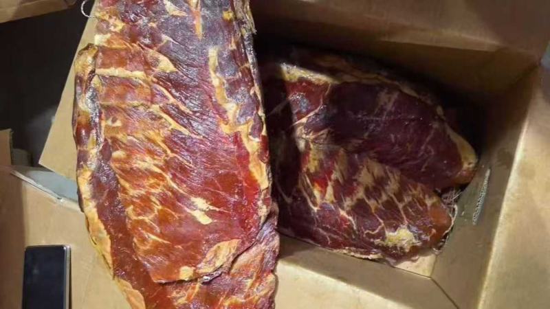 腊排骨烟熏排骨腊猪排腊味腊肉干度好颜色漂亮味道香库房现货