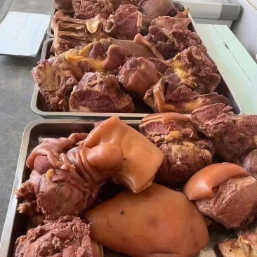 驴肉口味带皮五香马肉，块肉，腱子，肋条
