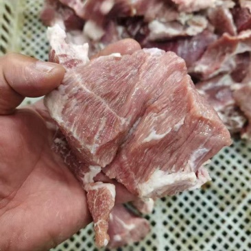 大块精碎肉