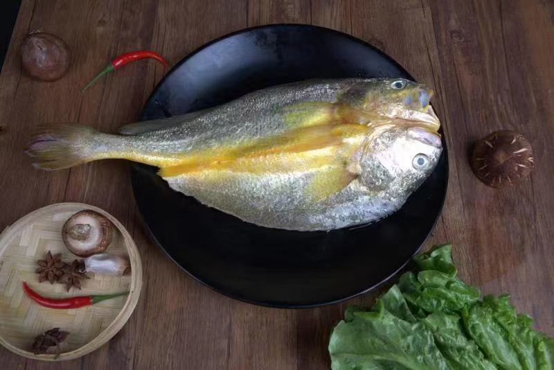新鲜黄鱼杀制黄鱼鲞去磷去肠味道鲜美
