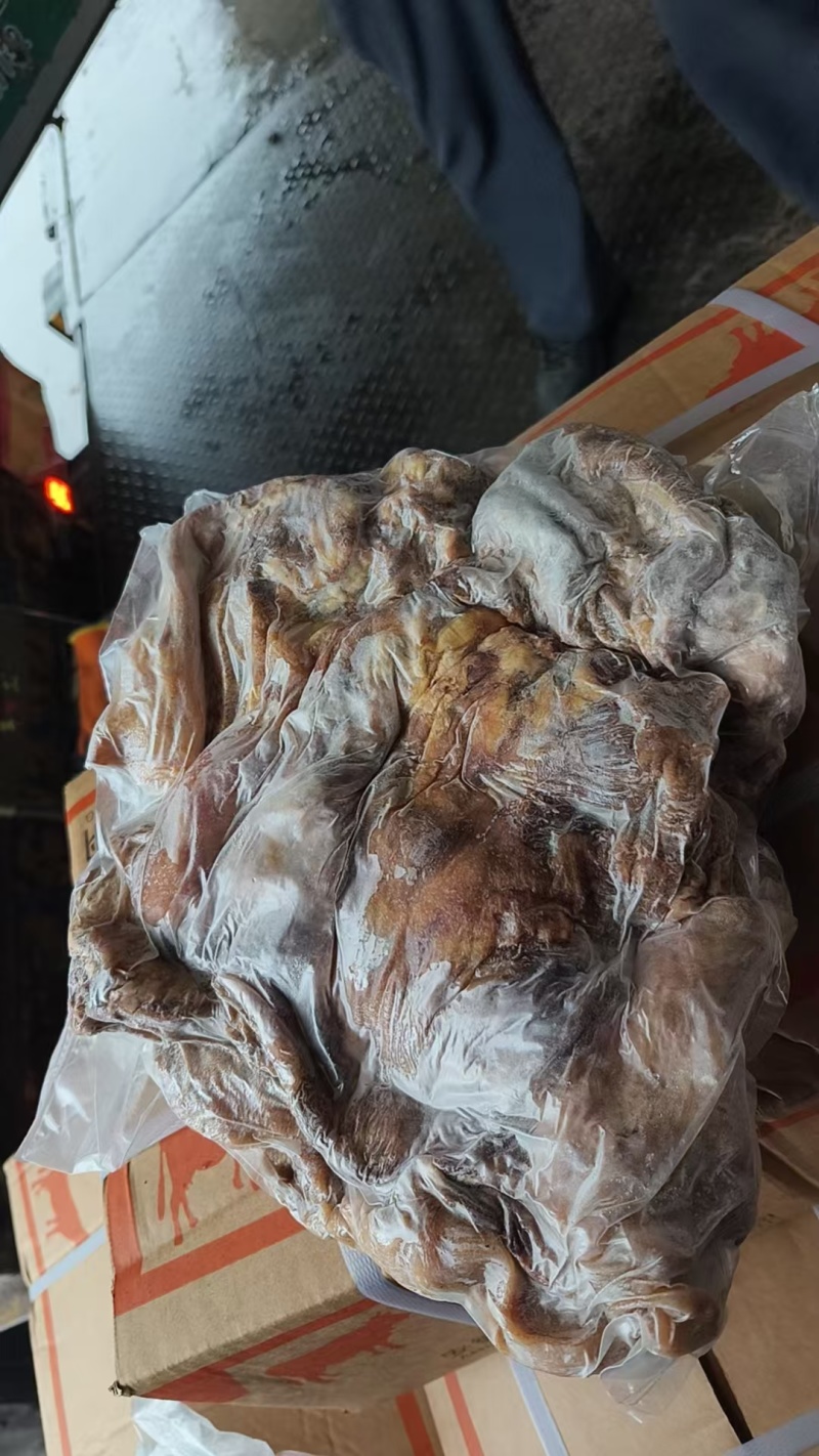 水煮熟牛腩，块大，瘦度高，牛肉面馆，火锅合适