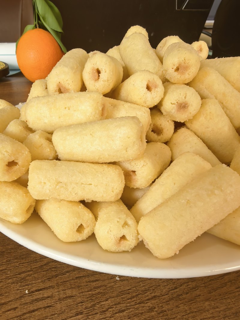 河北膨化食品，高品质夹心米果入口即化，花生味非油炸产品。