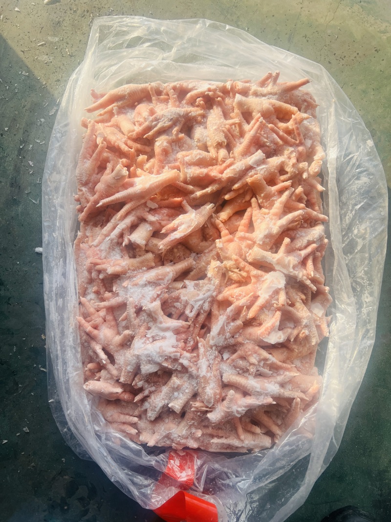 破皮凤爪，纯干货，质量非常好，现货10吨