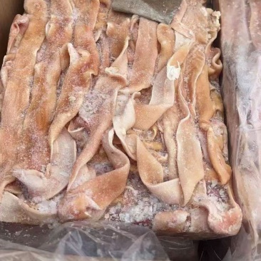 新生产的摆形鹅肠