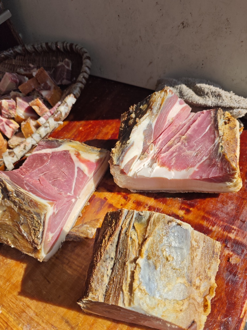 恩施土家烟熏腊肉