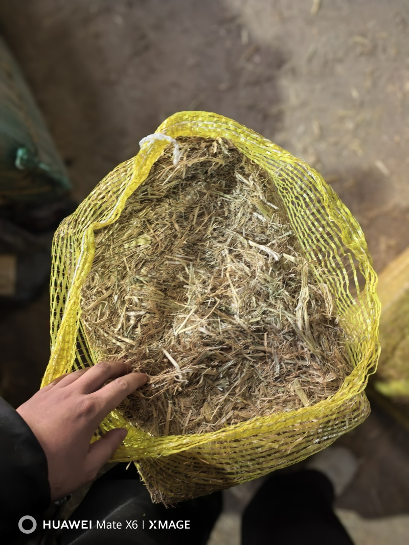 精品稻草段