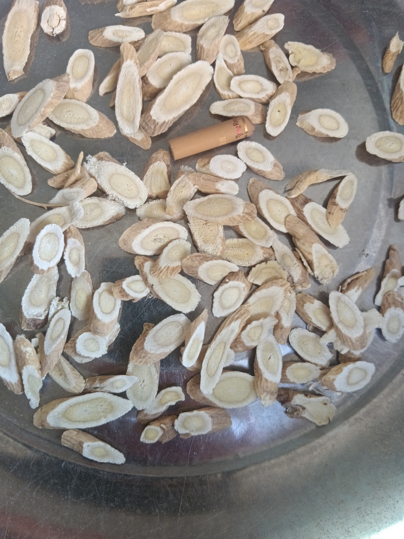 【热卖】黄芪斜片生黄芪量大质优价格优惠欢迎采购