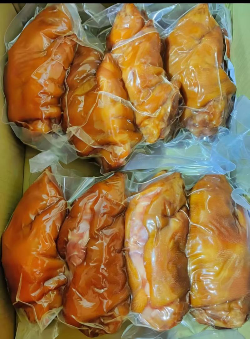 酱卤猪蹄，品质好，吃着香