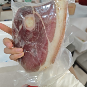 腊肉恩施烟熏腊肉正宗熟食喂养