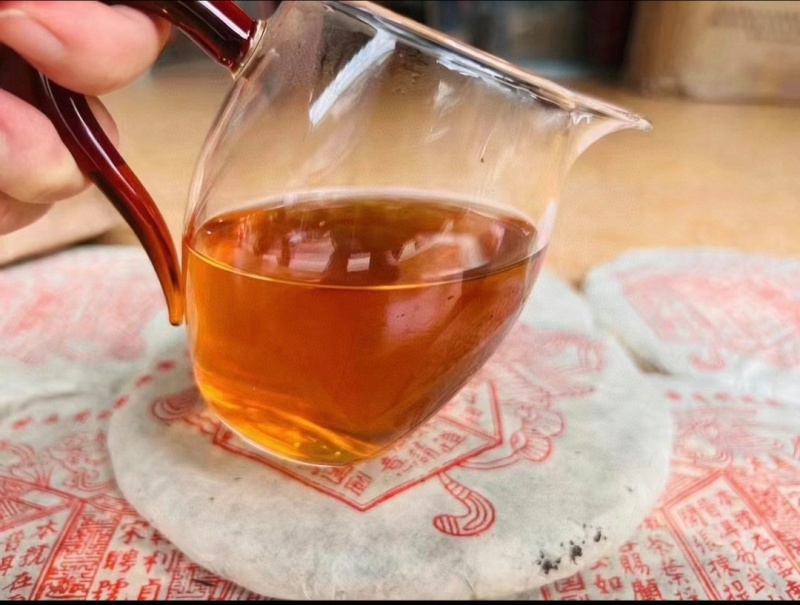 2000年红标宋聘号，380g/饼，不接受电商可单买或者批发