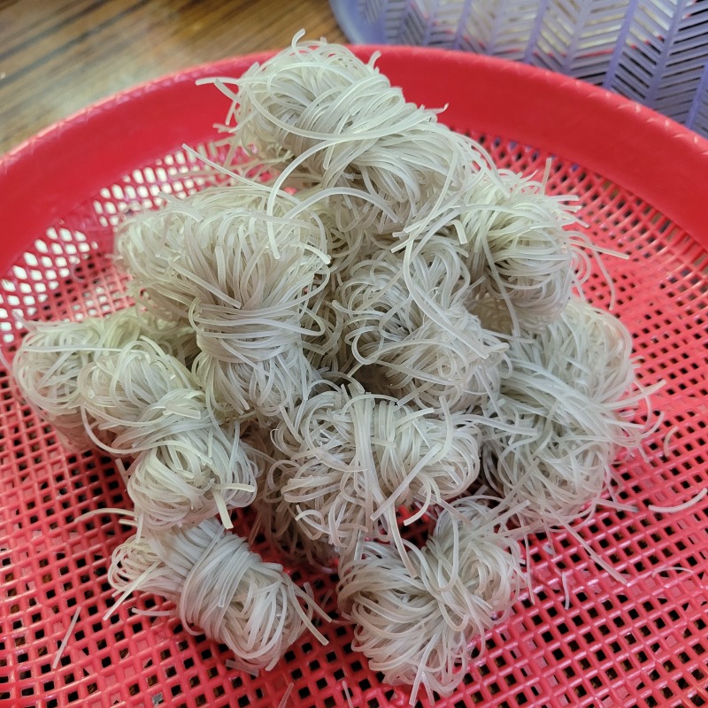 正宗农家手工红薯粉丝***