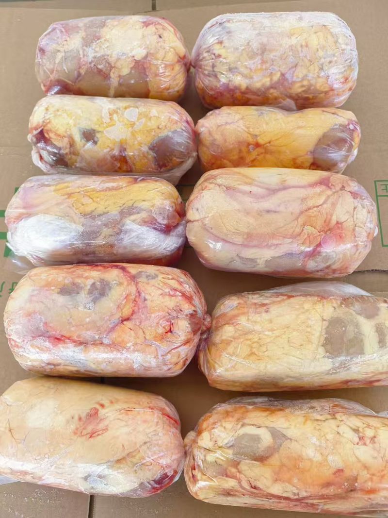 《冷库直发牛腰子》内蒙草地原油牛腰子！粗细均匀性价比高，