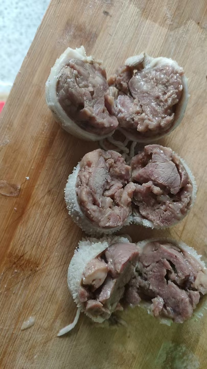肚包羊肉
