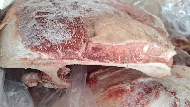 牛力骨牛扇子骨，带肉率55左右，牛肉汤烤肉店用