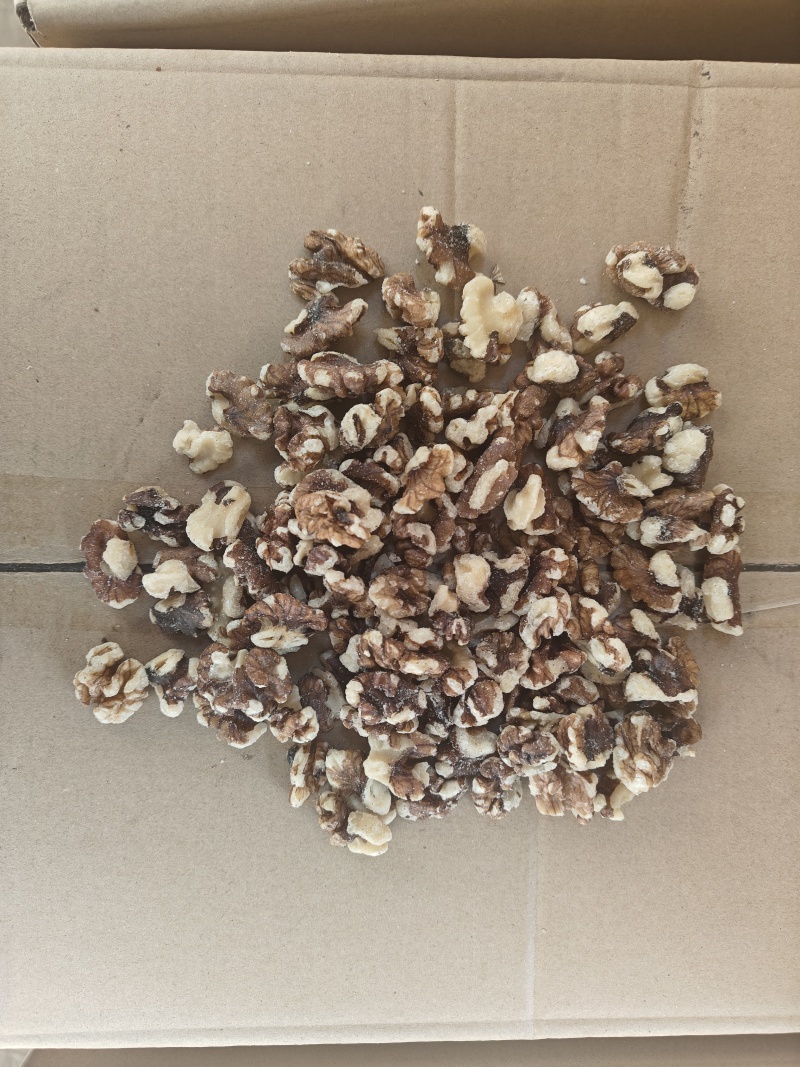 产地发货浅三路食品厂烘焙原料带票价私聊核桃仁