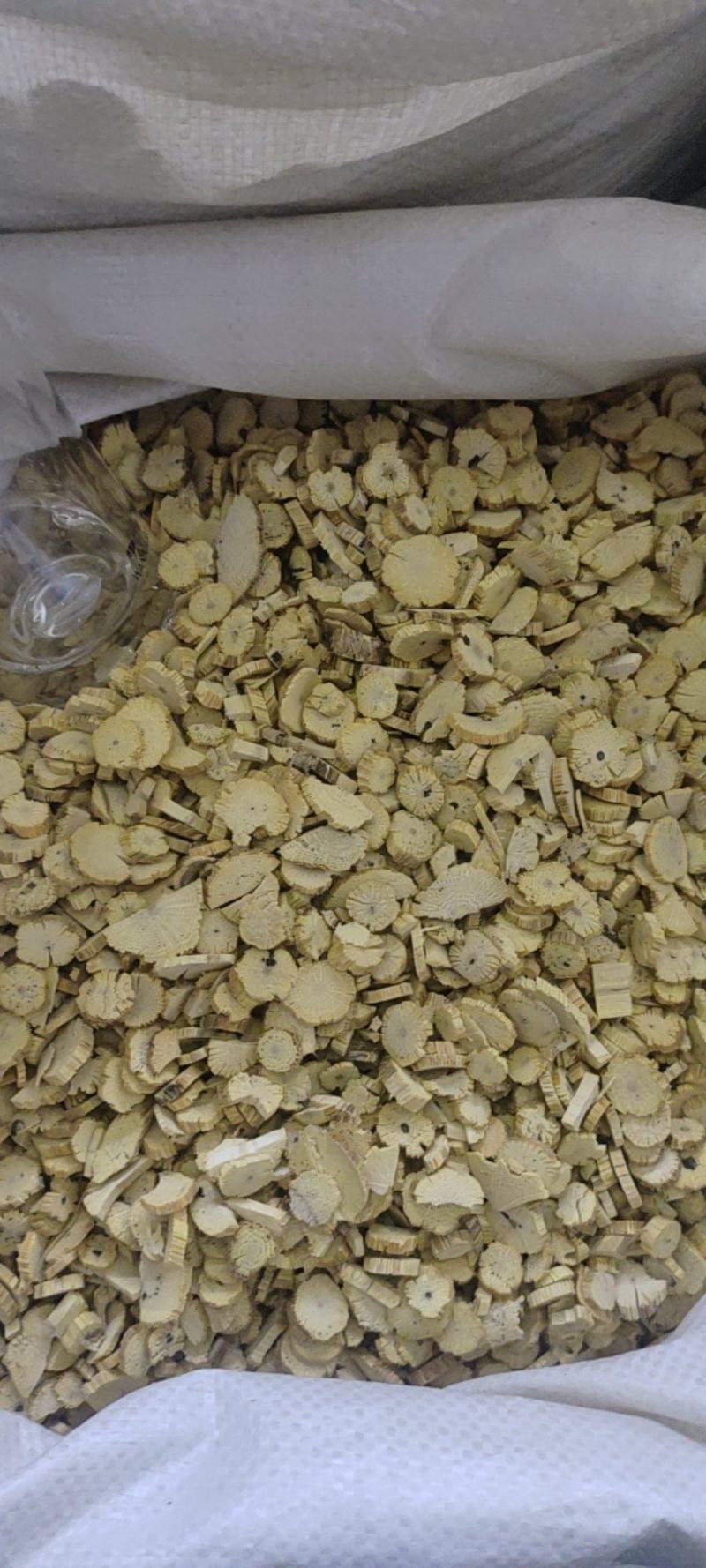 中药材木通，各种各样的规格都有现货大货需要的老板可以下单