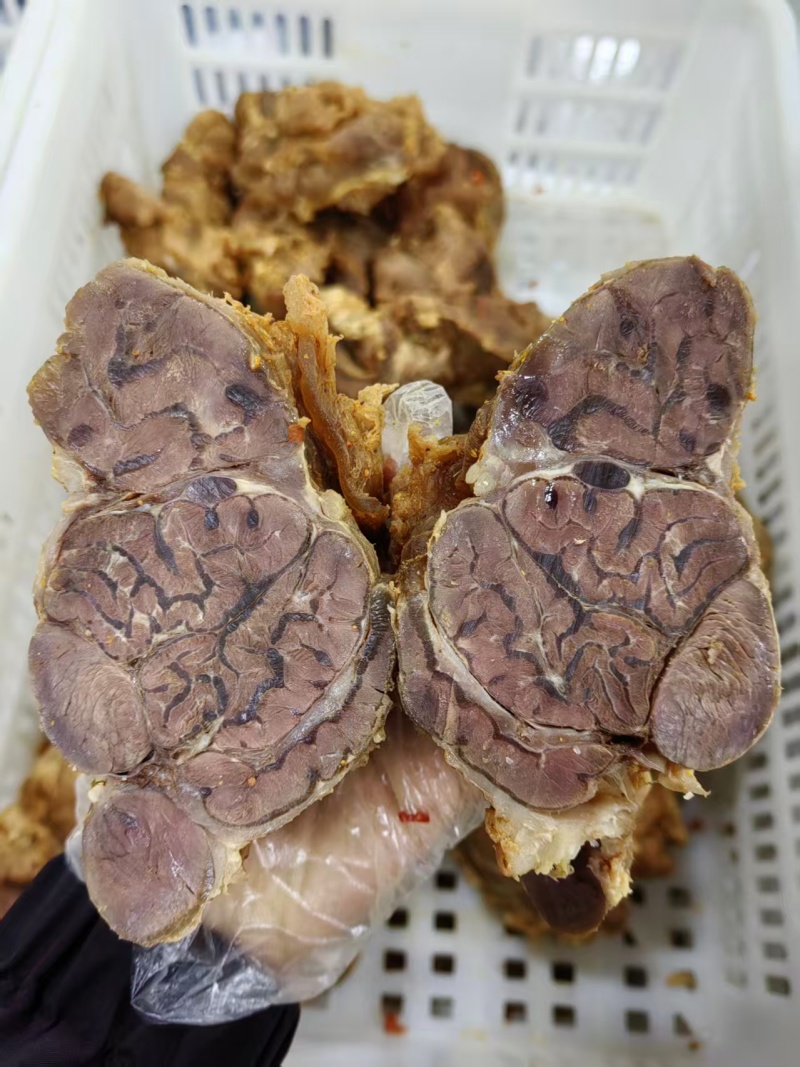【熟牛肉】《五香牛排腱子肉》工厂直发/冷链运输保质保量