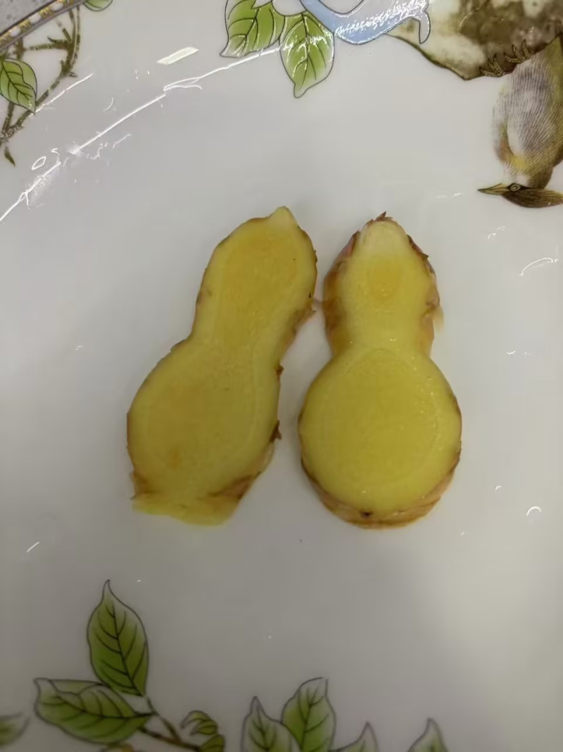 小黄姜基地直发量大从优全国发货欢迎来电洽谈