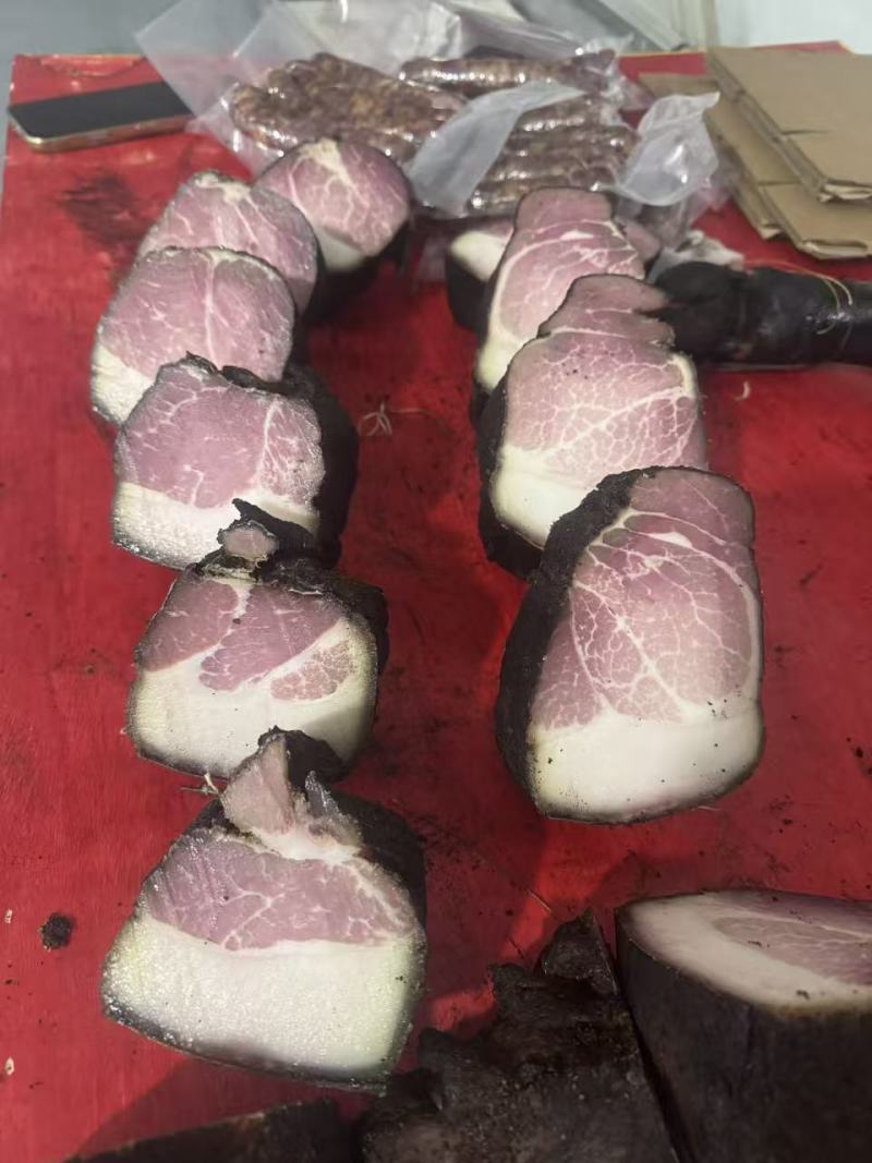 贵州赫章农村400斤以上熟食土猪腊肉品质保证欢迎来电