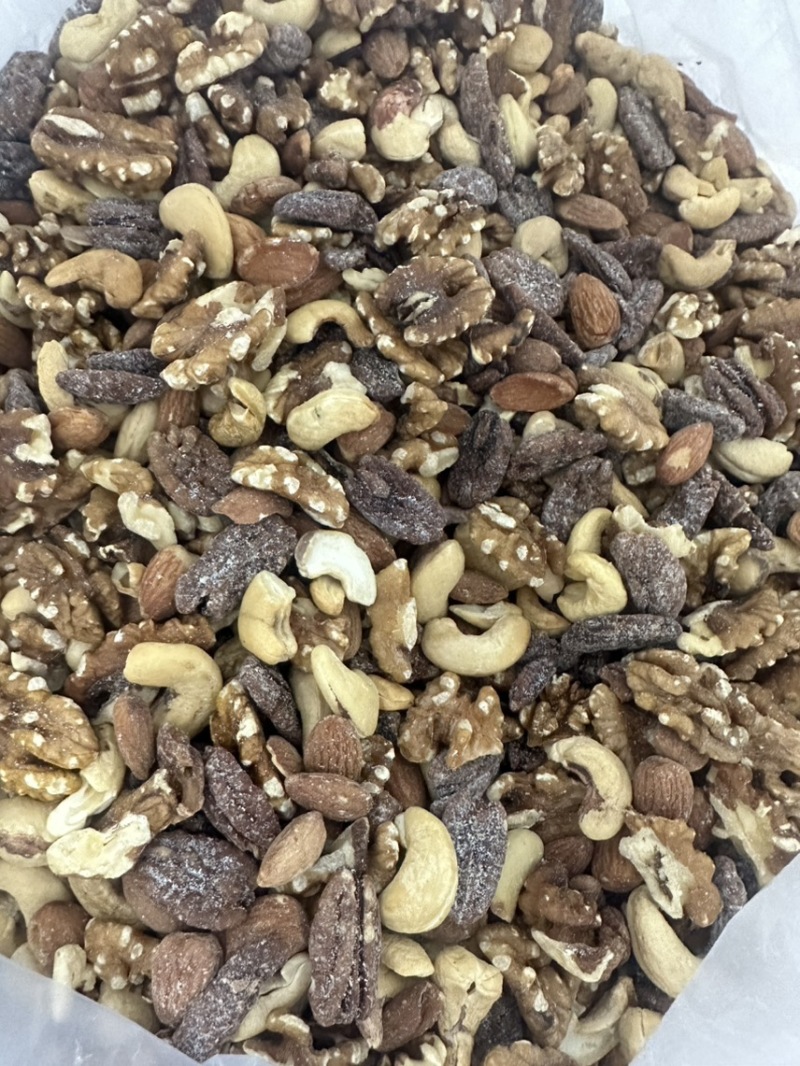 坚果混合果仁每日坚果