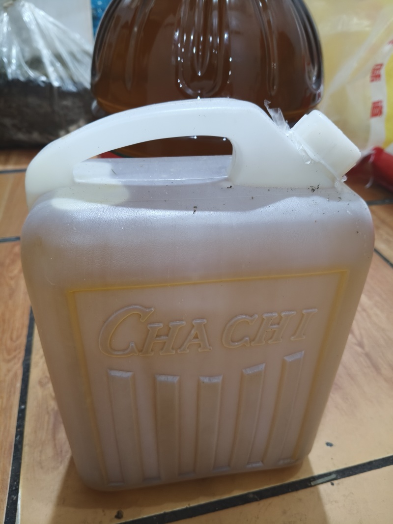 纯正高品质茶籽油