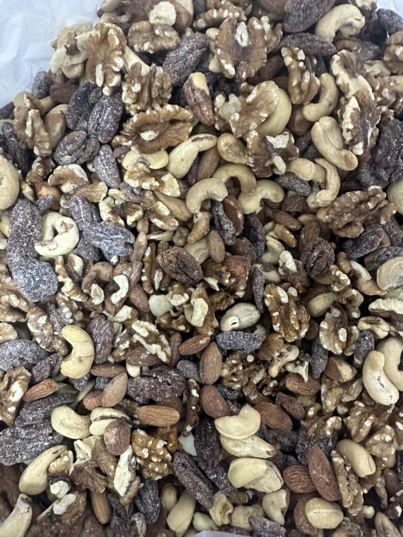 每日坚果混合坚果零食腰果核桃仁碧根果