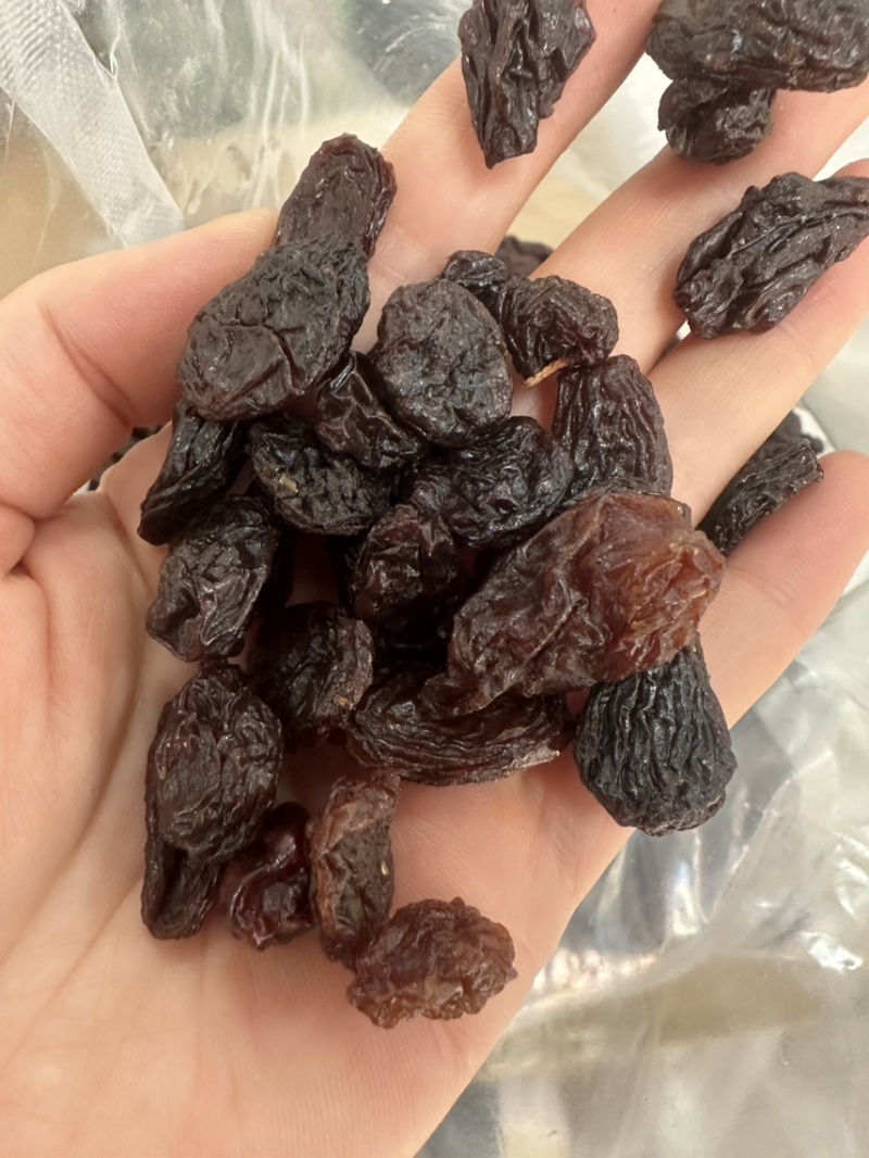 新疆红提干红葡萄干无籽