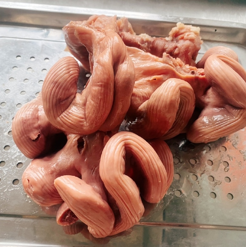 全熟卤脆肠，花肠牛羊杂替代产品。质量好价格低
