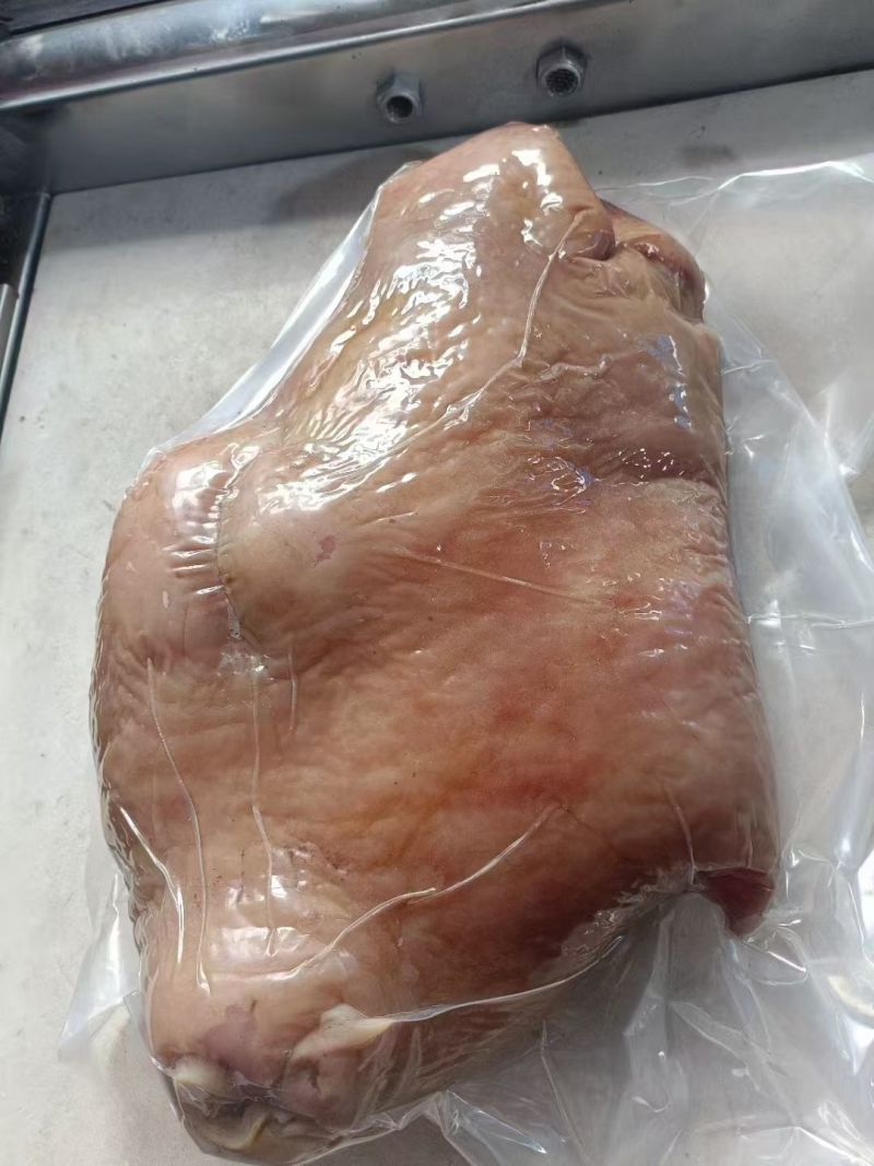 熟牛头肉，一件代发，量大从优，感兴趣的朋友欢迎您的光临！