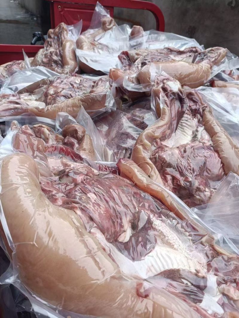 熟牛头肉，一件代发，量大从优，感兴趣的朋友欢迎您的光临！