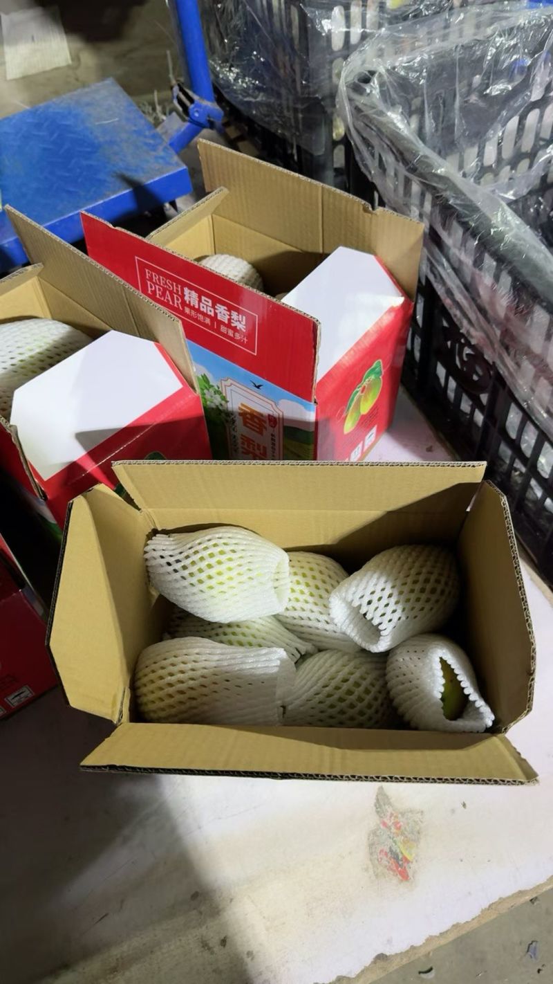 香梨礼盒，库尔勒香梨，河北香酥，礼盒，各种型号包装齐全