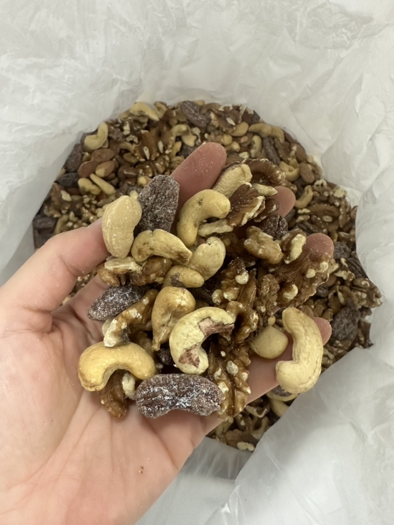每日坚果混合坚果添加益生菌