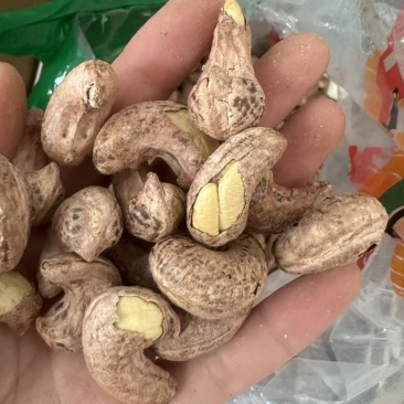 170腰果盐焗味大量现货高货