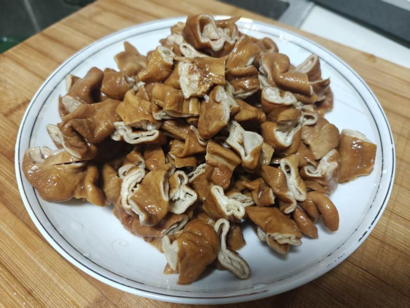 【肠类】卤大肠，自己工厂生产的，独立包装，一斤一包