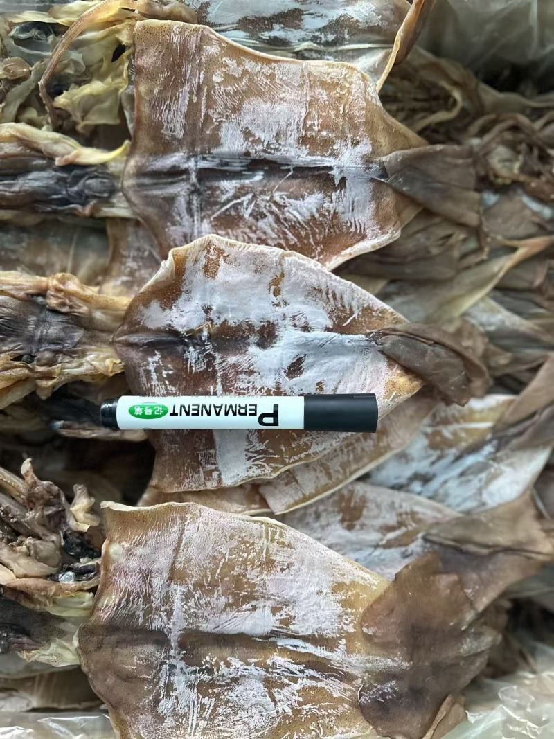 山东鱿鱼片鱿鱼花鱿鱼干量大价优可包邮欢迎咨询