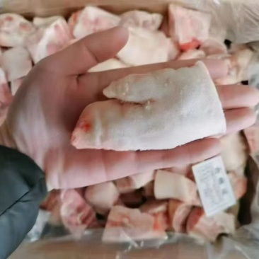 猪蹄块，猪蹄锅专用，量大优惠，全国发货