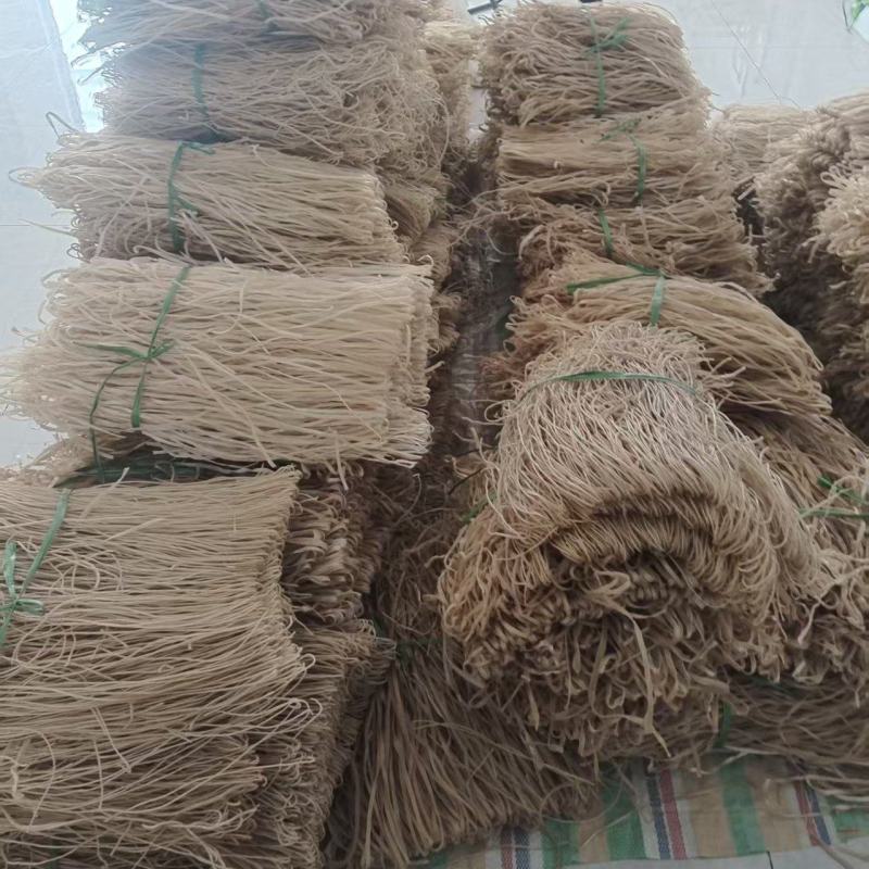 纯手工红薯粉条有几千斤量大优惠