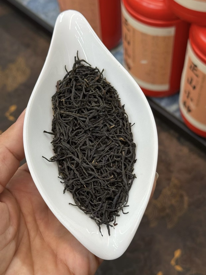 【红茶批发】正山小种武夷红茶批发金骏眉精美陶瓷礼盒装