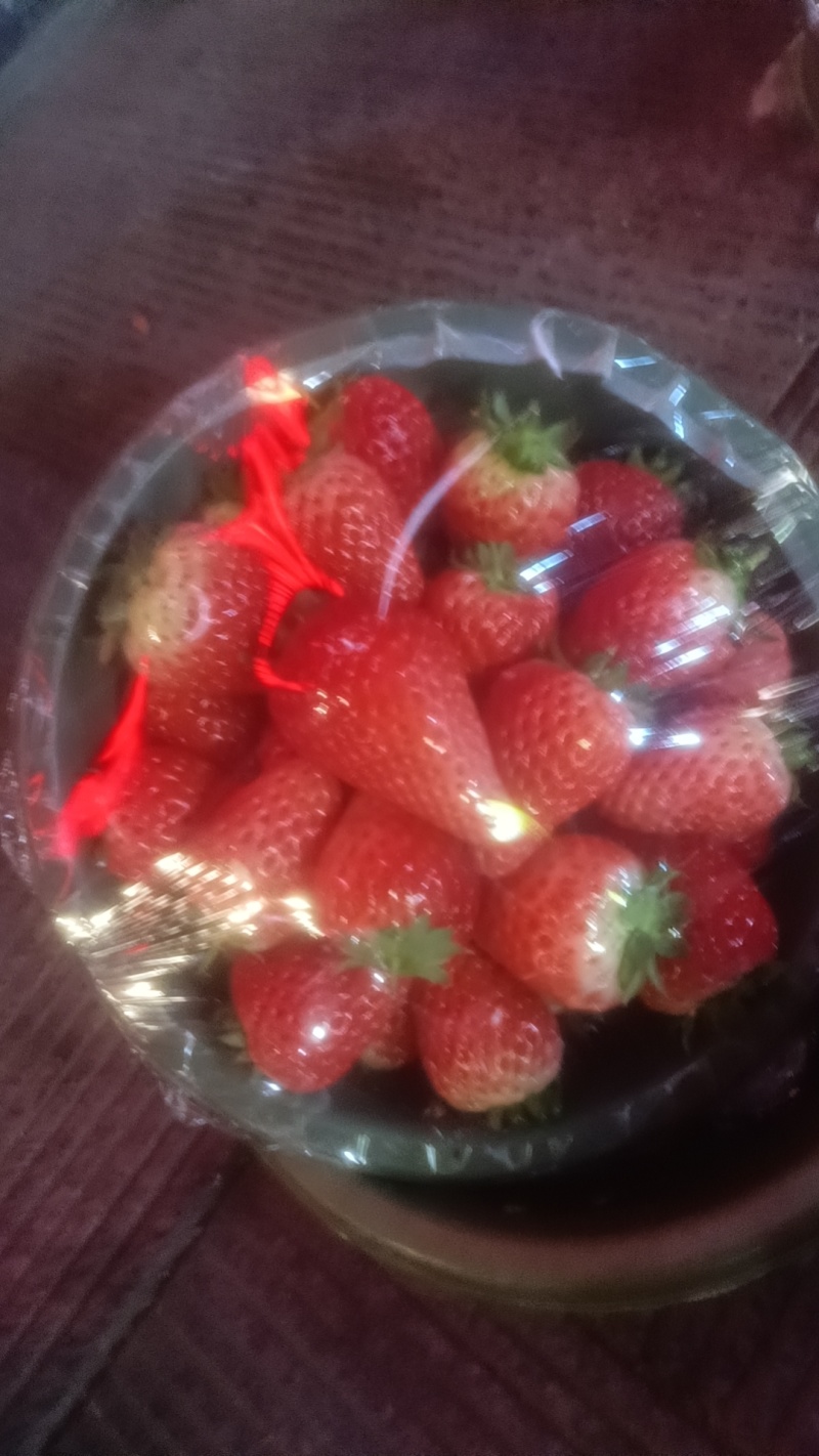 眉县奶油草莓