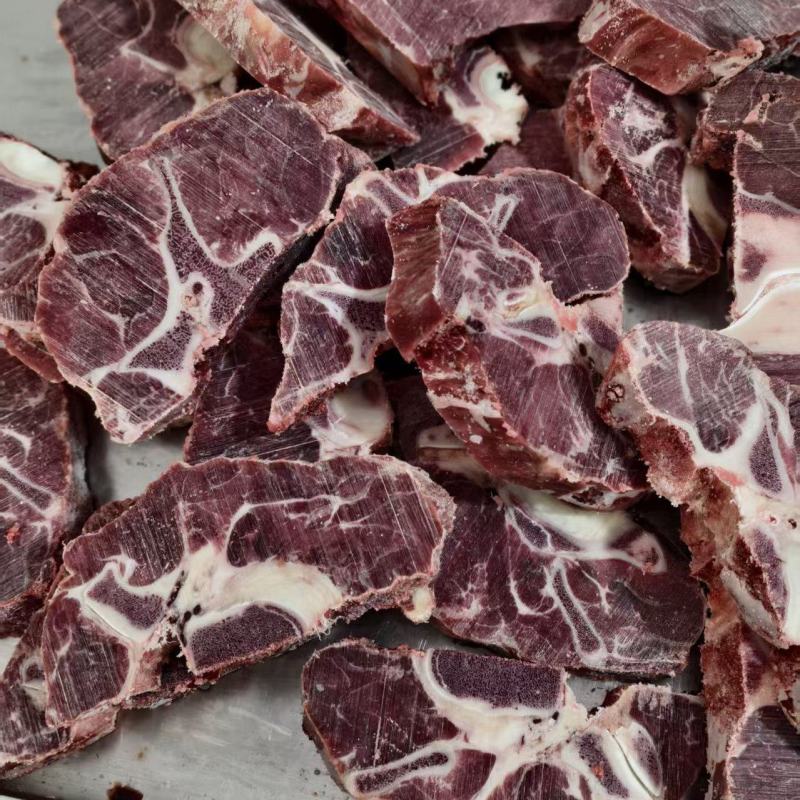 国产满肉牛脖骨