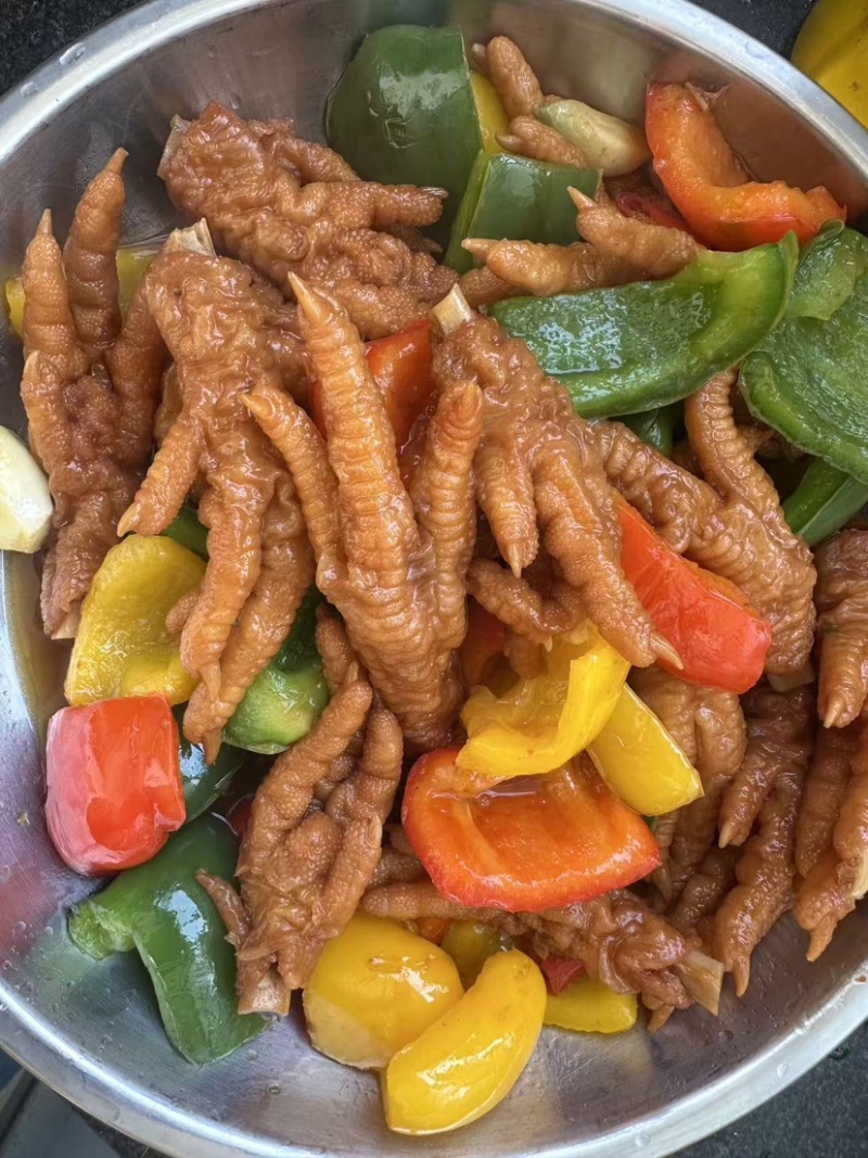 先炸后卤五香虎皮凤爪商用农贸批发零售熟食卤味